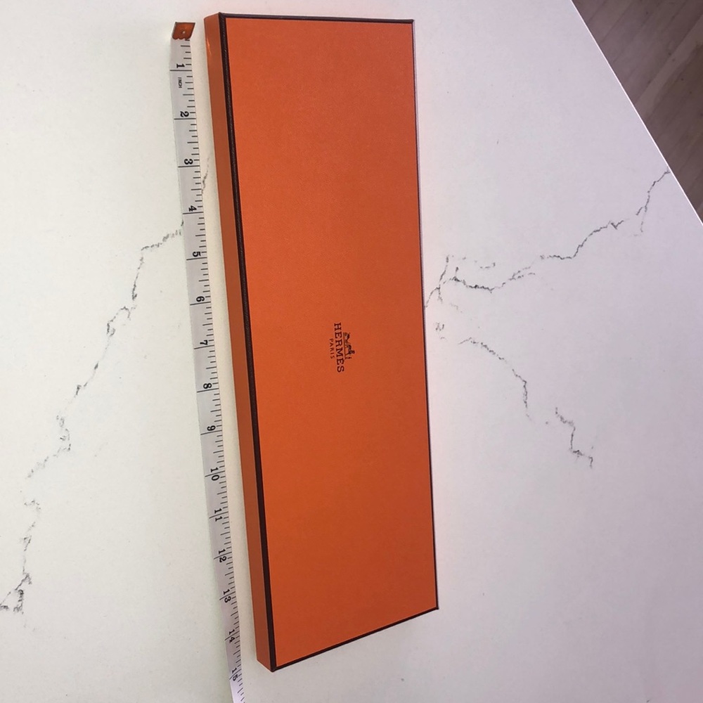 Hermes Tie Box w/Tissue paper inside